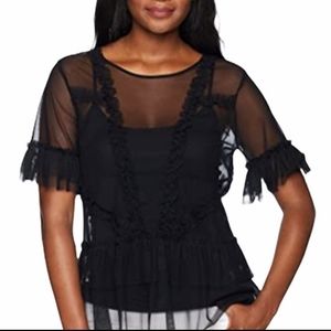 VINCE CAMUTO Tiered Ruffle Mesh Blouse Size Large EUC